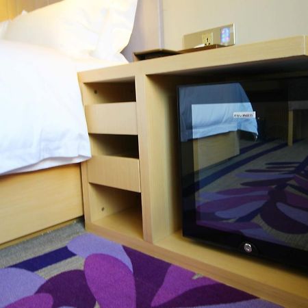 Lavande Hotel Jiujiang Xunyang Road Walking Street Ngoại thất bức ảnh
